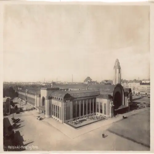 A666 Finnland Hauptbahnhof Helsinki Helsingfors RPPC Vintage Postkarte