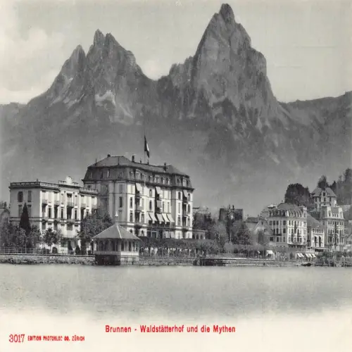 A693 Schweiz Brunnen Walstaetterhof und Mythen Vintage Postkarte