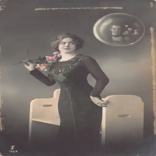A697 Fotomontage Liebe 1912 Sinnliche Frau denkt an Liebhaber Rosen Postkarte