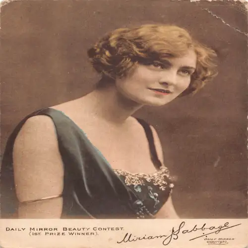 A697 Daily Mirror Beauty Contest 1919 1. Preisträgerin Miriam Babbage Postkarte