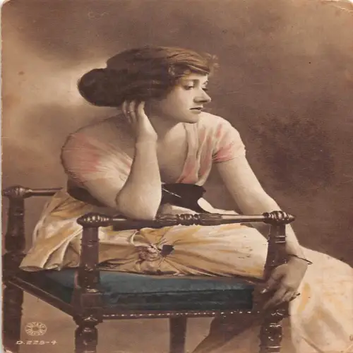 A697 Britische Schauspielerin und Sängerin Miss Kathleen Vincent 1918 Echtfoto Postkarte