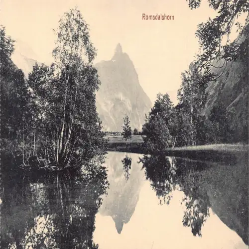 A710 Norwegen Romsdalshorn Berg Vintage Postkarte