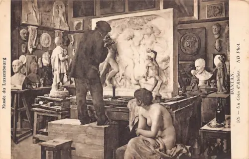 A724 Musee du Luxembourg Dantan un Coin d'Atelier Skulptur Vintage Postkarte