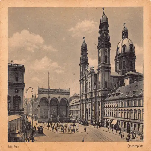 A727 Deutschland München Odeonsplatz Vintage Postkarte