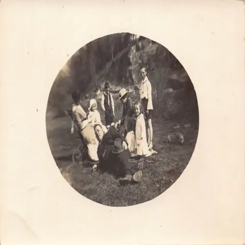 A729 Sozialgeschichte Passepartout RPPC Picknick Vallis Kinder 1916 Postkarte