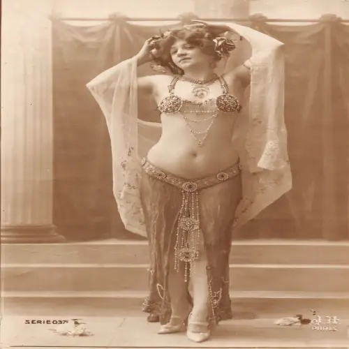 L479 Glamour Akt Risque Schönheit Echtfoto Blanko Rückseite Vintage Postkarte