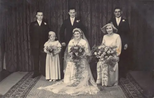 A737 Thomas Studios Echt Foto Poole Hochzeit Paten Mädchen Blumen Postkarte