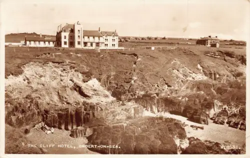 A741 England Cliff Hotel Gwbert-on-Sea RPPC Vintage Postkarte