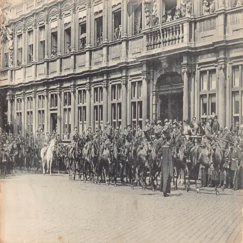 A742 Belgien Brügge Opening Door de Lanciers Militärkavallerie Postkarte