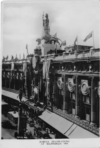 L481 Jubiläumsdekorationen bei Selfridges 1935 RPPC Vintage Postkarte