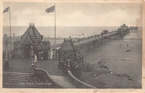 B144 England The Pier Skegness Vintage Postkarte