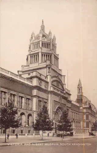 L242 England Victoria and Albert Museum South Kensington London Vintage Postkarte