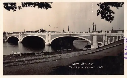 L240 England 1933 New Bridge Hampton Court Vintage Postkarte
