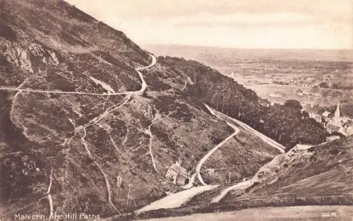A034 England Malvern The Hills Pfade Vintage Postkarte