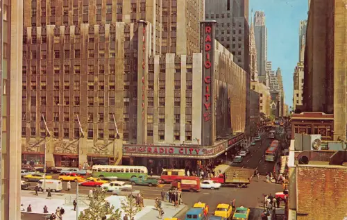 A968 US 1967 Radio City Music Hall New York City Vintage Postkarte
