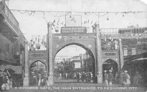B606 Pakistan Edwards Gate Haupteingang zur Stadt Peshawar Postkarte