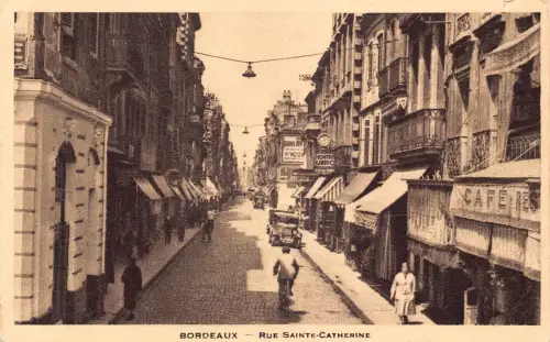 A234 Frankreich Bordeaux Rue Sainte Catherine Cafe Uhr Radfahrer Auto Postkarte