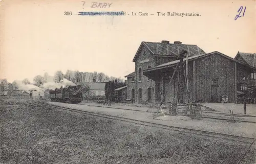 Frankreich Bray sur Somme Gare Bahnhof Dampfzug Postkarte B752