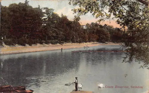 B144 England 1922 Swindon Coate Reservoir Swans Boy Vintage Postkarte