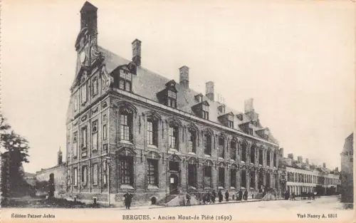 A683 Frankreich Bergues Ancien Mont de Piete Vintage Postkarte