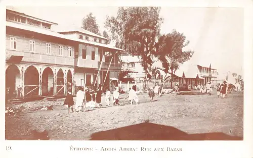 B635 Äthiopien Addis Abeba Rue aux Bazar Vintage Postkarte