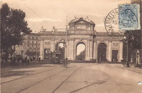 L142 Spanien Madrid Puerta de Alcala Tor Straßenbahn Vintage Postkarte