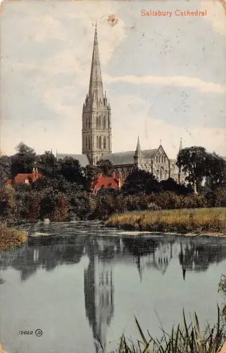 L242 England Salisbury Cathedral Lake Vintage Postkarte
