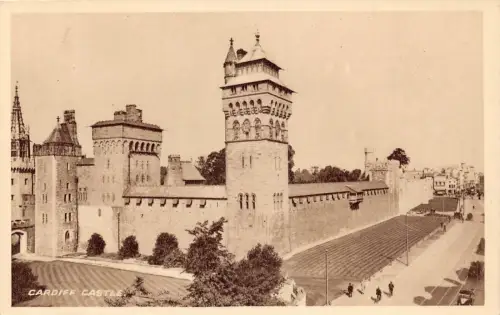 L239 Wales Cardiff Castle Walls Vintage Postkarte