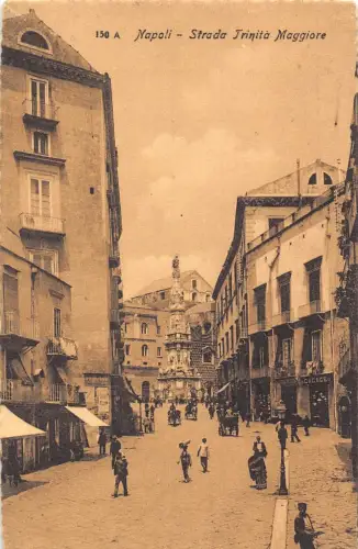 L279 Italien Napoli Strada Trinita Maggiore Straße Cacace Shop Statue Postkarte