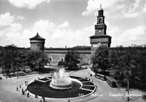 Italien Milano Mailand Castello Sforzesco Schloss Brunnen Bus RPPC Vintage Postkarte