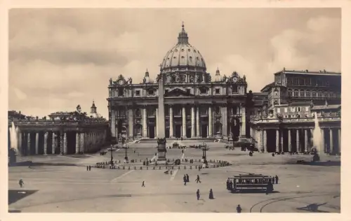 A807 Italien Rom Roma Piazza e Basilica di S Pietro Vatikan Straßenbahn RPPC Postkarte