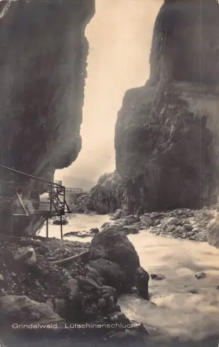 A809 Schweiz Grindelwald Luetschinenschlucht Vintage Postkarte