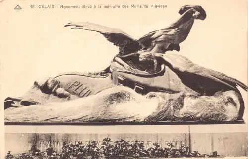 A818 Frankreich Calais Denkmal Eleve a Memoire des Moris Pluviose Vintage Postkarte
