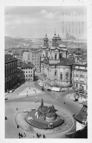 L177 Tschechien 1941 Prager Stadtplatz Buswagen Denkmal Oldtimer Postkarte