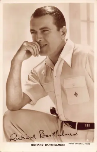 Filmstar Richard Barthelmess US-amerikanischer Filmschauspieler RPPC Postkarte B834