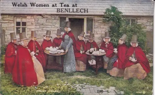 B081 Neuheit Auszug 1956 Welsh Women at Tea at Benllech ethnische Postkarte