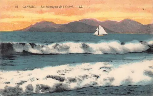 C019 Frankreich, Cannes Les Montagnes de l'Esterel Vintage Postkarte