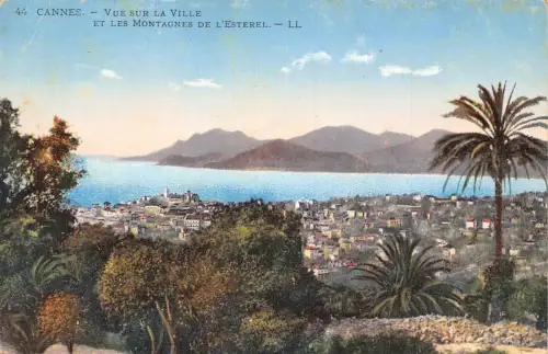C019 Frankreich, Cannes vue sur La Ville et les Montagnes de l'Esterel Postkarte