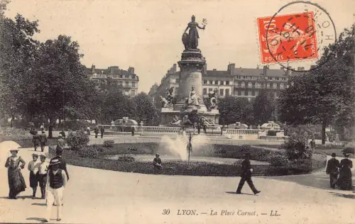 C020 Frankreich, Lyon La Place Carnot 1910 Vintage Postkarte