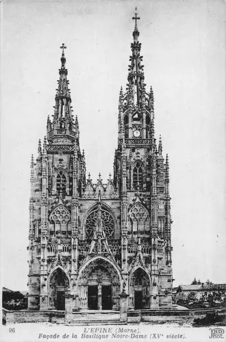 A009 Frankreich L'Epine Marne Facade de la Basilique Notre Dame Vintage Postkarte