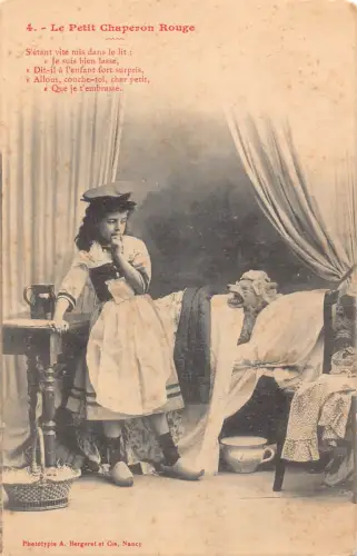 B084 Fairytale Fantasy Petite Chaperon Rouge Angst Wolf Fotomontage Postkarte