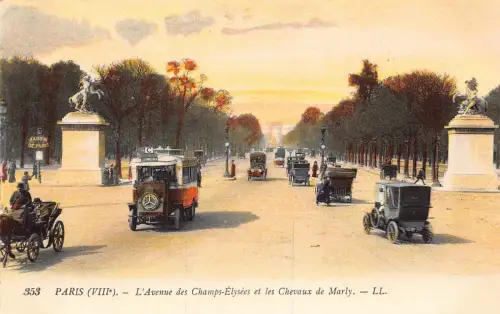 Frankreich Paris L'Avenue Champ-Elysees Chevaux de Marly Autos Bus Postkarte