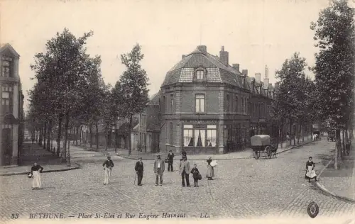 Frankreich Bethune Place St Eloi et Rue Eugene Haynaut Au Bons Eloi Shop Postkarte