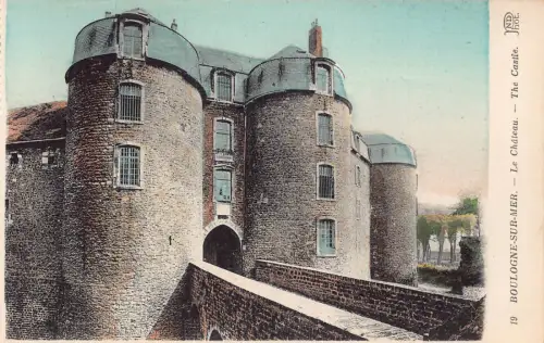 A820 Frankreich Schloss Boulogne-sur-Mer Vintage Postkarte