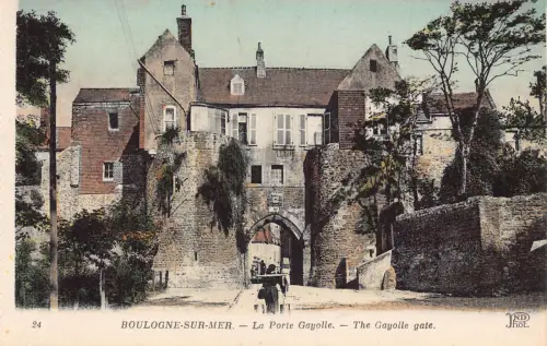 A820 Frankreich Boulogne-sur-Mer Gayolle Tor Vintage Postkarte