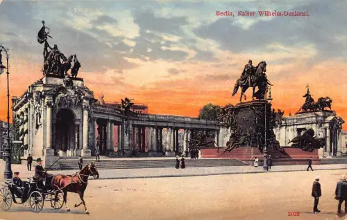 A021 Deutschland Berlin Kaiser Wilhelm Denkmal Kutsche Vintage Postkarte