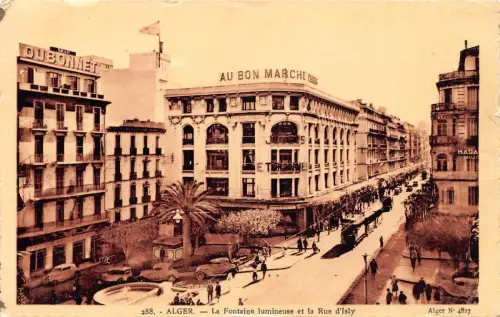 B063 Algerien Algier Fontaine lumineuse Rue d'Isly Straßenbahn Au Bon Marche Postkarte