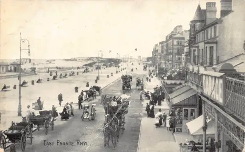 A791 Wales East Parade Rhyl Carriages Carace Shop 1913 Vintage Postkarte