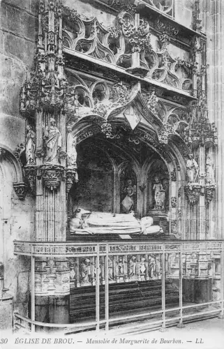 L118 Frankreich De Brou Kirche Mausoleum Marguerite de Bourbon Vintage Postkarte