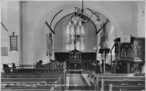 B183 England The Squire's Pew Brockenhurst Church RPPC Vintage Postkarte
